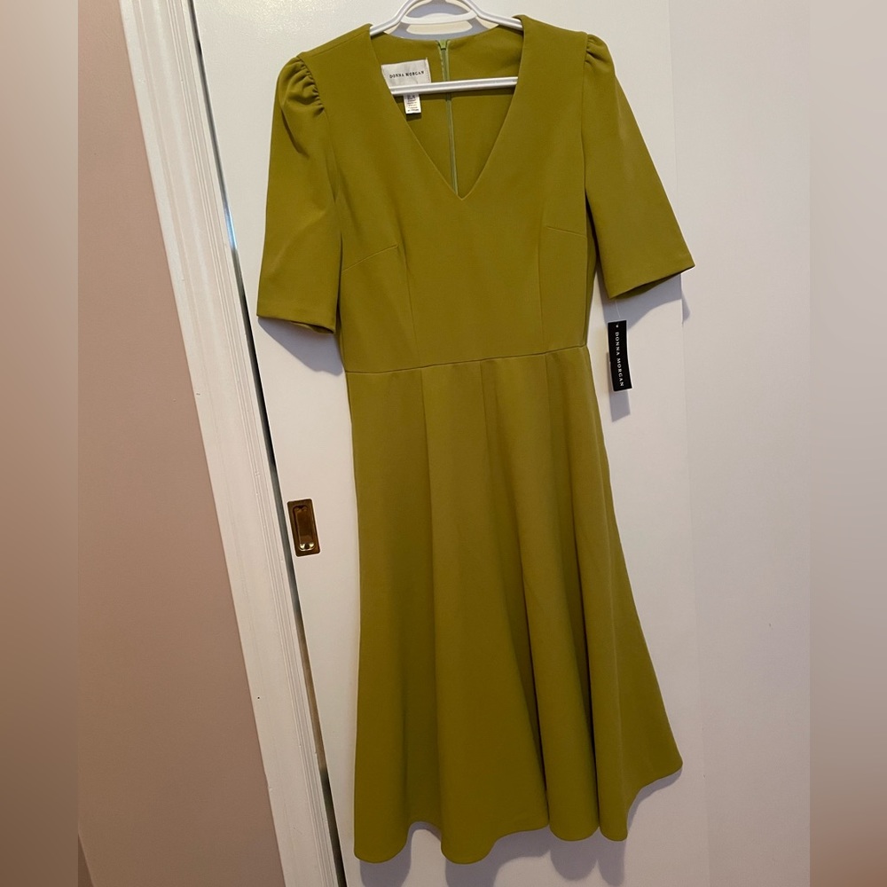 DONNA MORGAN CITRUS GREEN DRESS